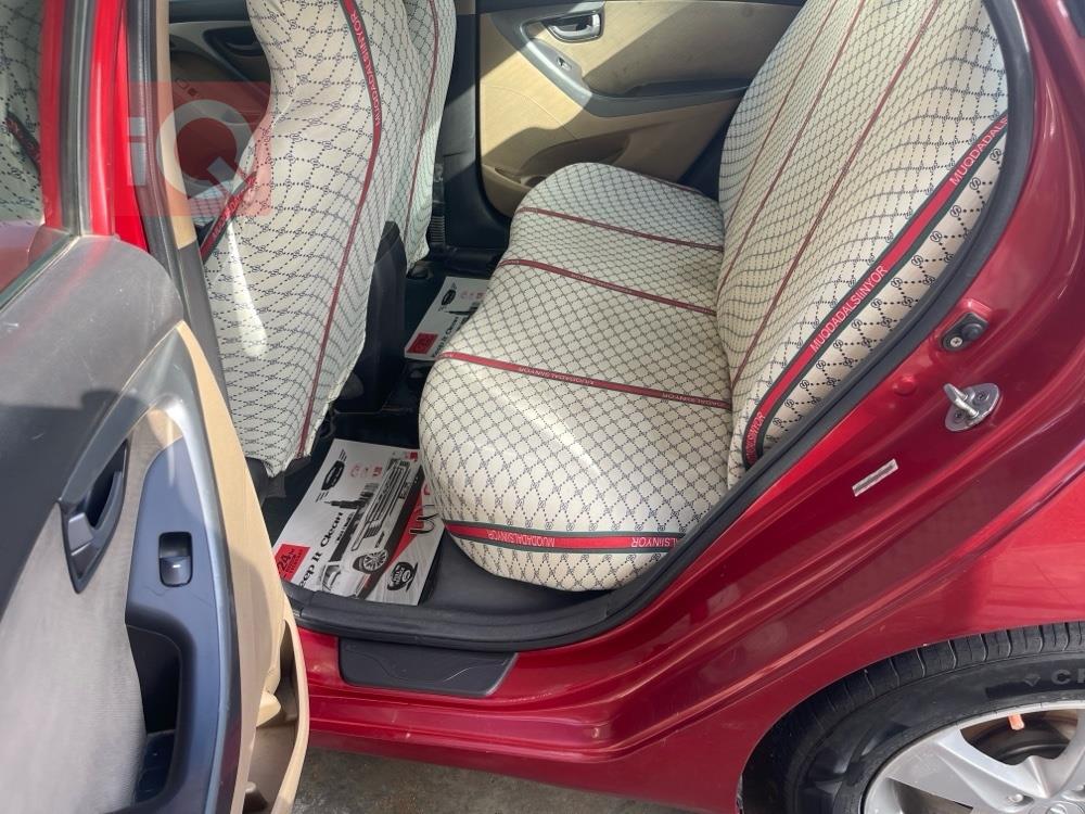 هیۆندای ئەلەنترا